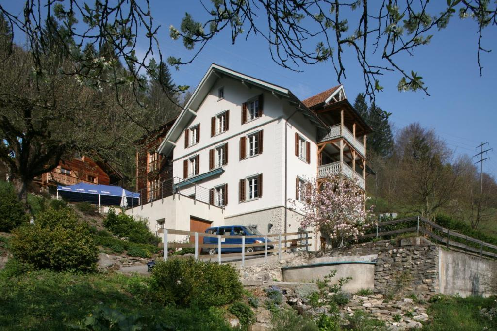 Hotel Fontana in summer